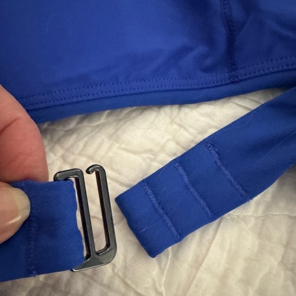 Athleta bra top square neck with underwire bikini top size 40 B/C - Picture 9 of 10